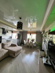 3-��������� �������� � 75 �² � 4/4 ����, ������ 73 � ������ ���� ��������� ������ ���� 17