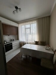 2-��������� �������� � 60 �² � 1/13 ����, ��������� 1/3 ���� 1