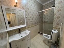 Продается квартира Алматы, Медеуский р-н, Омарова, ул., 37 фото 8 Продается квартира Алматы, Медеуский р-н, Омарова, ул., 37 фото 8