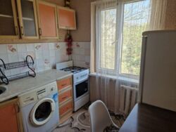 1-��������� �������� � 31 �² � 4/5 ����, �������� ������ � ���������� ���� 5