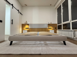 2-��������� �������� � 56 �² � 5/18 ����, ���� 164�1 � ������������� ���� 4