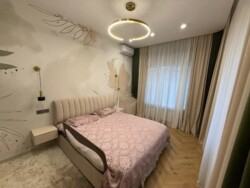 3-��������� �������� � 107 �² � 10/10 ����, ���������� 270 ���� 5