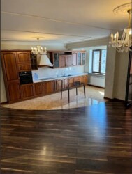 3-��������� �������� � 132 �² � 9/13 ����, ��������� 77 � ��. ���������-��. ���-������ ���� 1