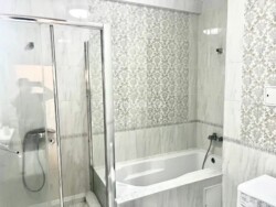 3-��������� �������� � 119 �² � 8/21 ����, ���-������ 21 ���� 7