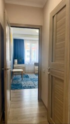 2-��������� �������� � 62.5 �² � 7/12 ����, �������� 90� � ���������� ���� 19