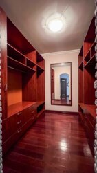 2-��������� �������� � 127 �² � 8/13 ����, ���-������ 95 � ��������� ���� 25