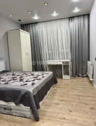 3-��������� �������� � 74 �² � 5/10 ����, ���������� 51 � ���������� 51/9 ���� 7