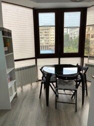 2-��������� �������� � 65.7 �² � 4/16 ����, ���-������ 53 � ������� ���� 19