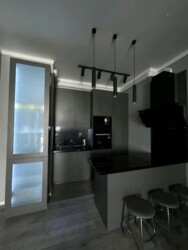 2-��������� �������� � 65 �² � 8/13 ����, �������� � �� ����������� ���� �������� ���������� ���� 1