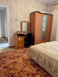 4-��������� �������� � 90.3 �² � 8/9 ����, ����������� 26 � �����������- ����������� ���� 5