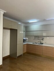 3-��������� �������� � 125 �² � 12/21 ����, �������� 6 ���� 10