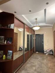 3-��������� �������� � 90.3 �² � 7/20 ����, ������������� 163 ���� 8