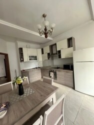 2-��������� �������� � 100 �² � 13/21 ����, ���-������ 21/1 ���� 1