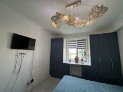 3-��������� �������� � 85 �² � 8/10 ����, ��� �����-1, ����� 1� ���� 1