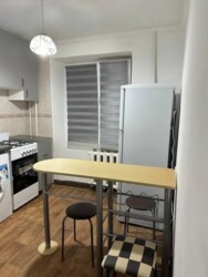 1-��������� �������� � 31.5 �² � 1/4 ����, ������� 175 � � �������175� ���� 5