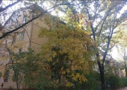 3-комнатная квартира · 63 м² · 1/5 этаж, мкр №12 12 — Абая фото 1 3-комнатная квартира · 63 м² · 1/5 этаж, мкр №12 12 — Абая фото 1