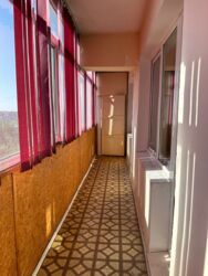 2-��������� �������� � 57.1 �² � 8/9 ����, �������� ������ � �������-�������� ������ ���� 3