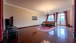 2-��������� �������� � 127 �² � 8/13 ����, ���-������ 95 � ��������� ���� 4