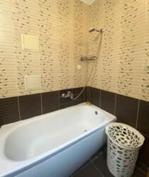 4-��������� �������� � 120 �² � 7/12 ����, ������ 44 ���� 16