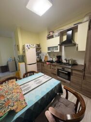 2-��������� �������� � 63.1 �² � 1/3 ����, ������������� 95 � ��������. ���� 7