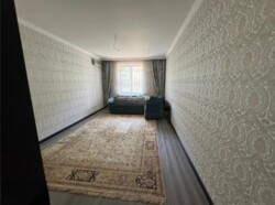 5-��������� �������� � 160 �² � 4/15 ����, ������� 59 � �������� ������-������� ���� 1