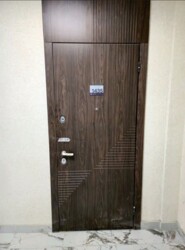 3-��������� �������� � 102 �² � 16/20 ����, ������ ����� 160�8 � ����������� ���� ������ ���� ���� 8