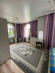 2-��������� �������� � 70 �² � 3/3 ����, ��������� ������ 94 � ���� �� ���� 5