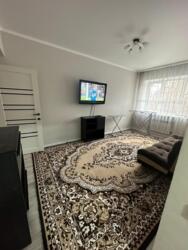 4-��������� �������� � 70 �² � 3/5 ����, ��� �����, ���������� 3 � ������ ���������� ���� 13