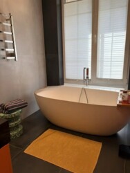 3-��������� �������� � 190 �² � 1/4 ����, ����������� 55 ���� 24