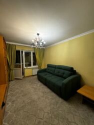 3-��������� �������� � 59 �² � 3/5 ����, ��������� 156 � ������� ���� 6