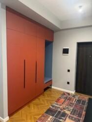 3-��������� �������� � 93 �² � 11/13 ����, ��� �������� 145 ���� 10