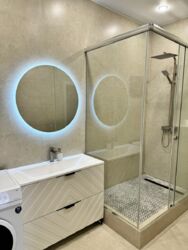 2-��������� �������� � 62 �² � 4/13 ����, ��������� 28 � ����������� ��������� ���� 6