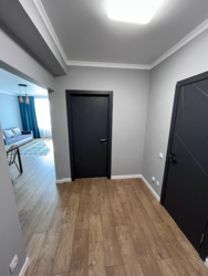 2-��������� �������� � 55 �² � 5/17 ����, ��������� 27� � ���� ��������� ���� 15