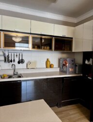 3-��������� �������� � 115 �² � 7/21 ����, �������� 4 ���� 5