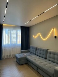 2-��������� �������� � 60.3 �² � 8/12 ����, �������� 90 � ���������� ���� 1