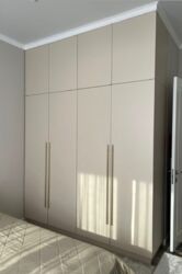 2-��������� �������� � 60 �² � 8/16 ����, ������ ������ 11� � ��������� ���� 5