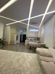 3-��������� �������� � 111 �² � 6/7 ����, ��� ������ ������, ��������� 254/2 ���� 6