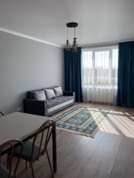 2-��������� �������� � 55 �² � 5/17 ����, ��������� 27� � ���� ��������� ���� 18