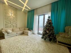 3-��������� �������� � 111 �² � 6/7 ����, ��� ������ ������, ��������� 254/2 ���� 17