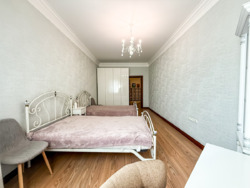 3-��������� �������� � 135 �² � 14/15 ����, ������ 128 ���� 3