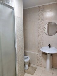 2-��������� �������� � 51 �² � 4/5 ����, ��� �����, ��������� 12 � � ��������� ������ ���� 8