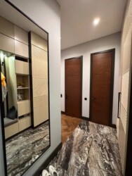 3-��������� �������� � 103 �² � 1/7 ����, ��� ������ ���� 12