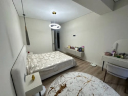 3-��������� �������� � 114 �² � 8/14 ����, �������� 277/7 ���� 5