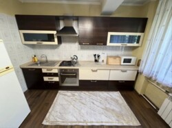 2-��������� �������� � 65 �² � 2/5 ����, �������� 123 ���� 1