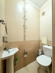 3-��������� �������� � 78 �² � 3/9 ����, ������� �� 53 � ��.��������� ���� 17