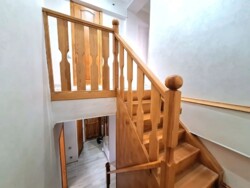 4-��������� �������� � 85.9 �² � 5/6 ����, �������� 154 ���� 18