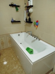 3-��������� �������� � 122.3 �² � 3/10 ����, �������� 309 � �������� �������� ���� 3