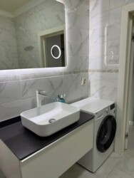 2-��������� �������� � 48 �² � 8/10 ����, �������� 244 � ��������/ ��������� ���� 20