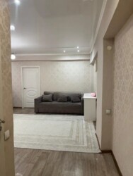 2-��������� �������� � 52 �² � 2/4 ����, �������� 168 � ��������� �������� ���� 2