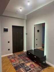 3-��������� �������� � 93 �² � 11/13 ����, ��� �������� 145 ���� 11